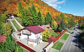 Casa Zânelor Slănic Moldova